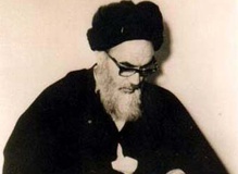 رونمایی از سنگ یادبود یکصد لقب امام خمینی به آمریکا