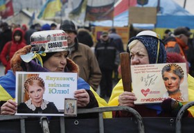 تیموشنکو: تنها موضوع مذاکره ما،‌رفتن یانوکوویچ است