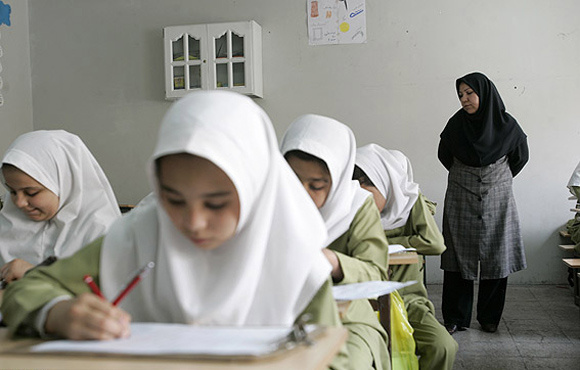 آموزش 3200 دانش‌آموز کرمانی در زمینه پیشگیری از وقوع جرم
