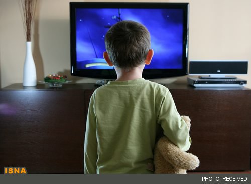 تماشای طولانی تلویزیون، اعتماد به نفس کودک را تضعیف می‌کند 1