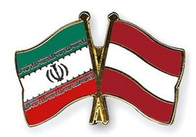 ظریف با ایرانیان مقیم اتریش دیدار کرد