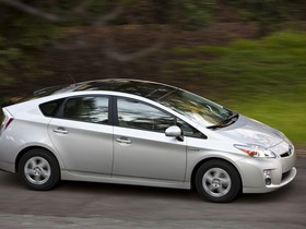 1402709084000-toyotaprius10.jpg