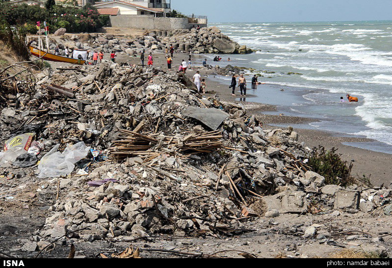 دپوي زباله در ساحل محمودآباد