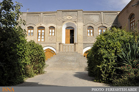پستخانه‌ قدیم بیرجند بنایی از دوران قاجاریه
