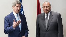 تاکید وزرای خارجه مصر و آمریکا بر مبارزه با داعش