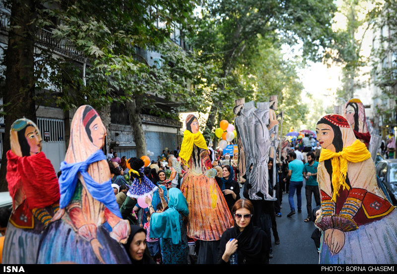 افتتاحیه پانزدهمین جشنواره تئاتر عروسکی جشنواره تئاتر عروسکی