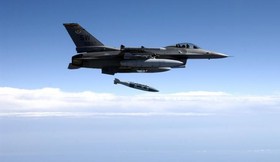 استرالیا اولین حمله هوایی خود در سوریه را انجام داد