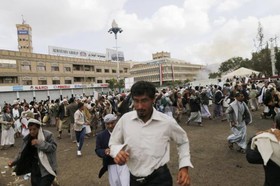 کشته شدن ده‌ها حوثی در انفجاری در رداع یمن / آماده باش ارتش عربستان در مرز با یمن