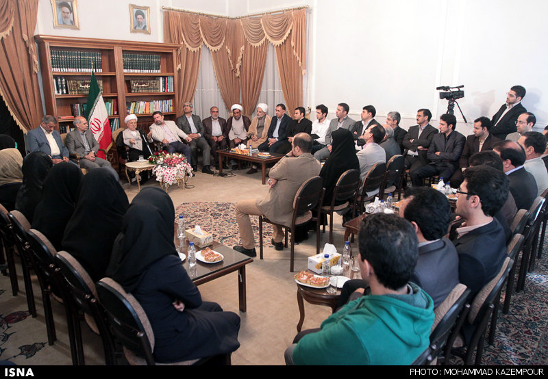 http://media.isna.ir/content/1413118385800_isna-5.JPG/4