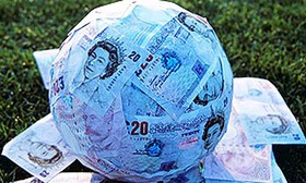 1413363557613_Football-money-007.jpg