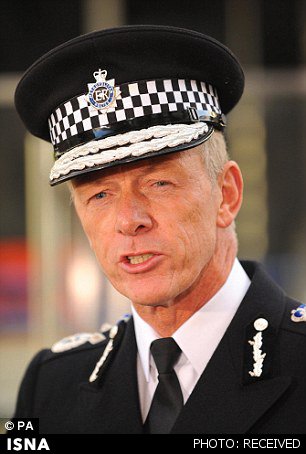رئیس پلیس انگلیس: هر هفته پنج انگلیسی به داعش می‌پیوندد