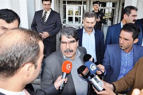 رهبر حزب اتحادیه دموکراتیک سوریه:انتظار داشتیم شبه‌نظامیان ما به کوبانی بروند نه پیشمرگ‌ها