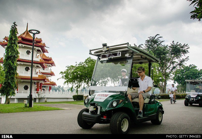 آغاز به کار اولین خودروی بدون راننده در پارک سنگاپور