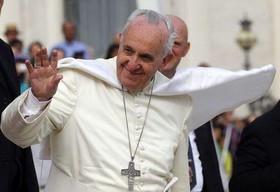 پاپ فرانسیس حملات تروریستی یمن، پاکستان و استرالیا را محکوم کرد