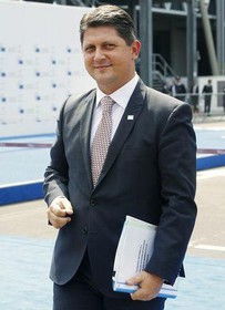 وزیر امور خارجه رومانی استعفا داد