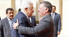 پادشاه اردن و محمود عباس در راهپیمایی پاریس شرکت می‌کنند
