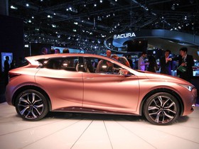 1416306359652_1385275658000-infinitiQ30Concept13.JPG