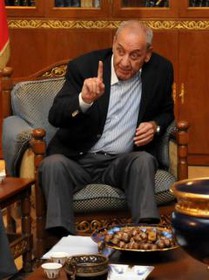رئیس پارلمان لبنان: مذاکره میان حریری و سید حسن نصرالله رو روال افتاده است