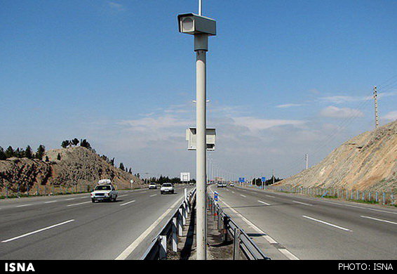 شناسایی سارقان دوربین‌های کنترل جاده‌ای مهران
