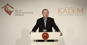 اردوغان: مادامیکه سلطان عادل نباشد قوانین بی‌اهمیت هستند