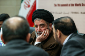 1416925815290_amin khosroshahi-6.JPG