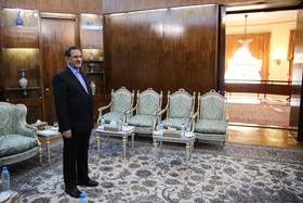 جهانگیری با رئیس مجلس اعلای عراق ملاقات کرد