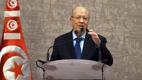 السبسی: مسئولان امنیتی تونس درباره حادثه "سوسه" کوتاهی کرد‌ه بودند