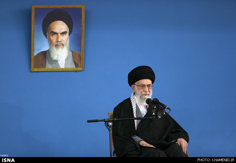 دیدار کارکنان و فرماندهان نیروی هوایی با فرمانده کل قوا
