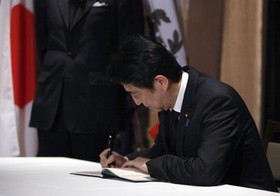 نخست وزیر ژاپن متعهد به حل اختلافات با روسیه شد