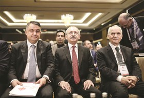 رهبر اپوزیسیون ترکیه تغییر سیاست آنکارا در قبال سوریه را خواستار شد