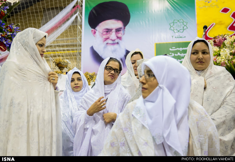 جشن ازدواج بیست و دو زوج کم توان جسمی جشن ازدواج 22 زوج کم توان جسمی