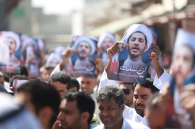 تظاهرات گسترده بحرینی‌ها برای آزادی فعالان سیاسی