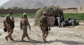 افغانستان؛ نیروهای آمریکایی اشغالگرند یا اشغالگر به نظر می‌رسند؟!