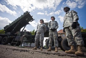 آمریکا برای رزمایش در لهستان سامانه دفاع موشکی پاترویت ارسال می‌کند