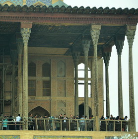1427887935816_esfahan.jpg