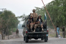 تایم: ارتش پاکستان به دنبال افزایش نفوذ در دولت است