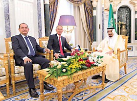 دیدار تونی بلر با پادشاه عربستان درباره پرونده صلح خاورمیانه