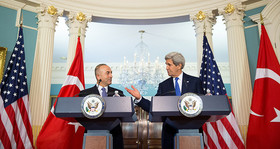 قبرس، داعش و تحولات منطقه محور مذاکرات وزیران خارجه آمریکا و ترکیه