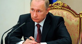 پوتین: از اجرای توافقنامه مینسک در مورد بحران اوکراین حمایت می‌کنیم