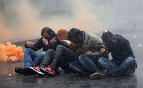 بازداشت بیش از ۱۳۰ معترض در استانبول