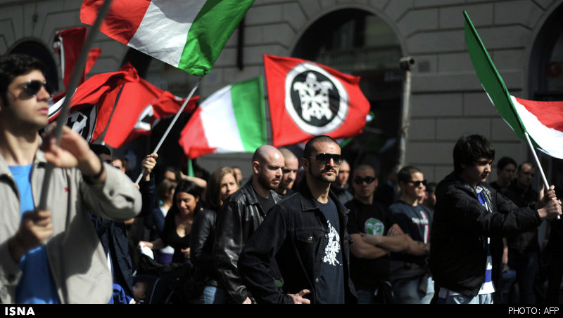 تظاهرات فاشیست‌ها و ضدفاشیست‌ها در شهر مرزی ایتالیا