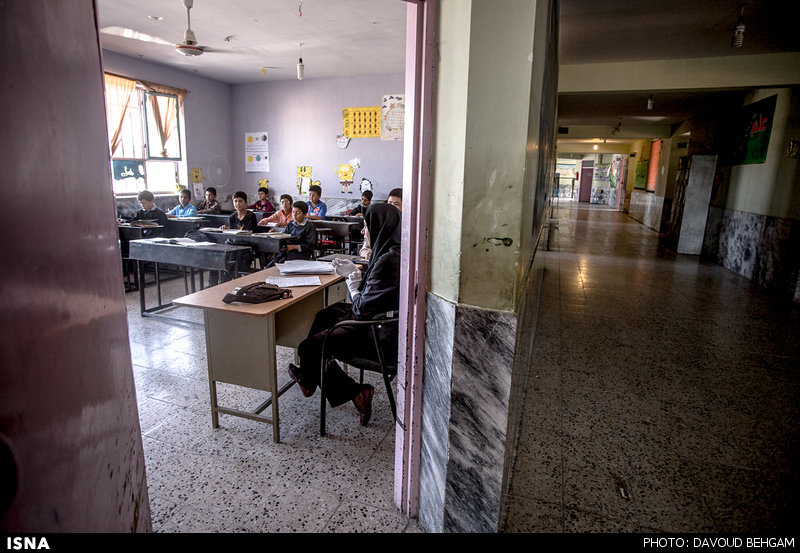 فراهم شدن امکان تحصیل دانش آموزان افغان غیرمجاز در کشور
