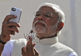 نخست‌وزیر هند از مقر فیس‌بوک بازدید می‌کند