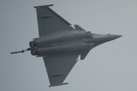 هند و فرانسه ظرف 10 روز آتی توافق خرید جنگنده‌های رافال را نهایی می‌کنند