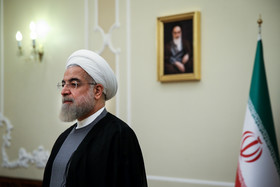 روحانی در گفتگو با رییس جمهور فرانسه: زمان تعمیق و توسعه روابط تهران - پاریس فرا رسیده است