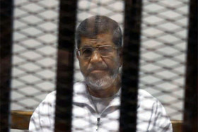 وکیل محمد مرسی از درخواست تجدید نظر در احکام او خبر داد