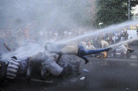 معترضان در ایروان مجازات عاملان سرکوب تظاهرات اخیر را خواستار شدند