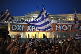 تظاهرات در یونان در اعتراض به تشدید تدابیر ریاضتی