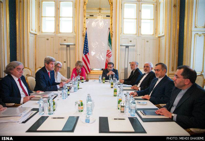 نشست داخلی وزیران 1+5 /دیدار ظریف و کری/تصمیم سخت ایران و آمریکا از نگاه وزیر خارجه چین