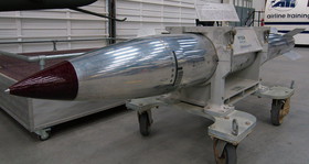 آمریکا نمونه جدیدی از بمب‌های هدایت شونده هسته‌ای را آزمایش کرد